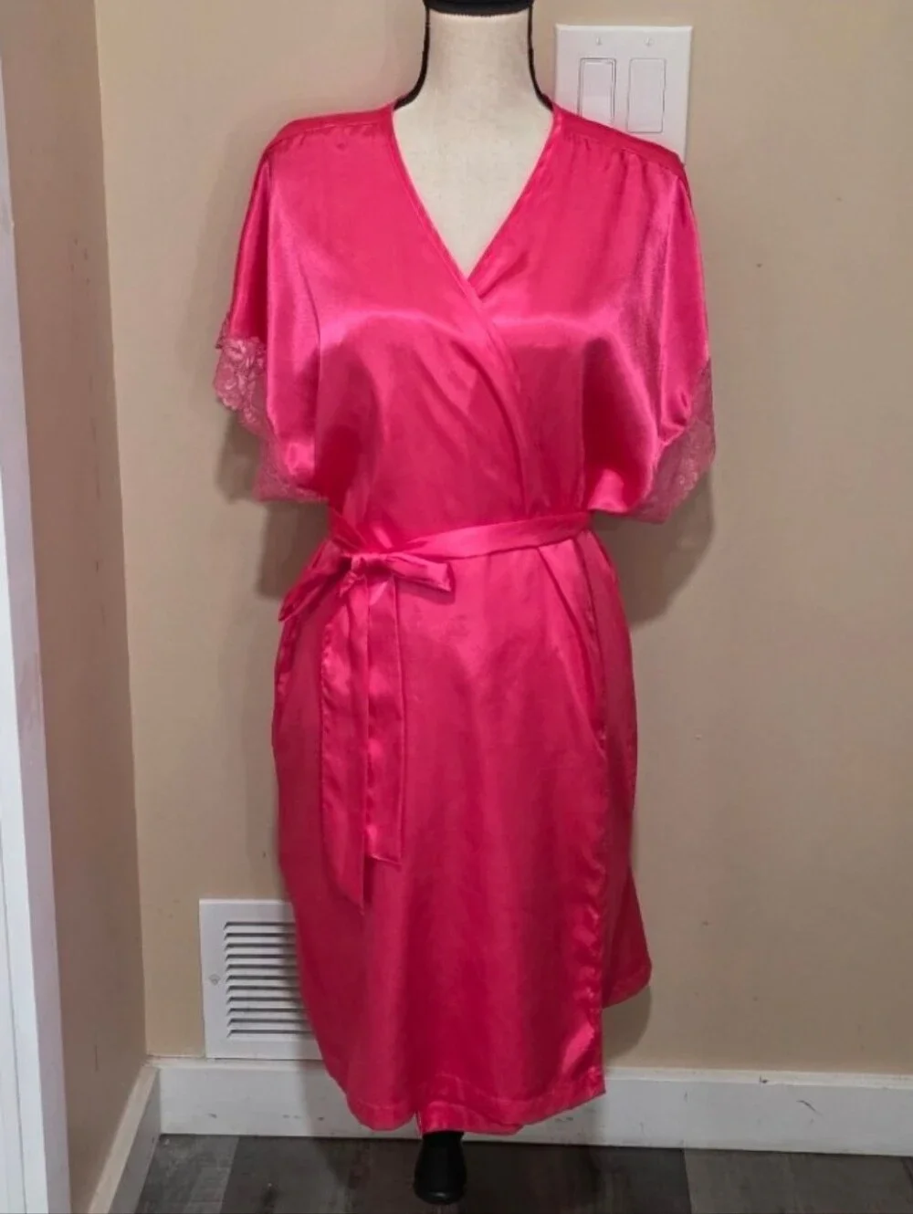 Morgan Taylor silky  Satin Lace-Trim  Neon Pink Belted  Robe